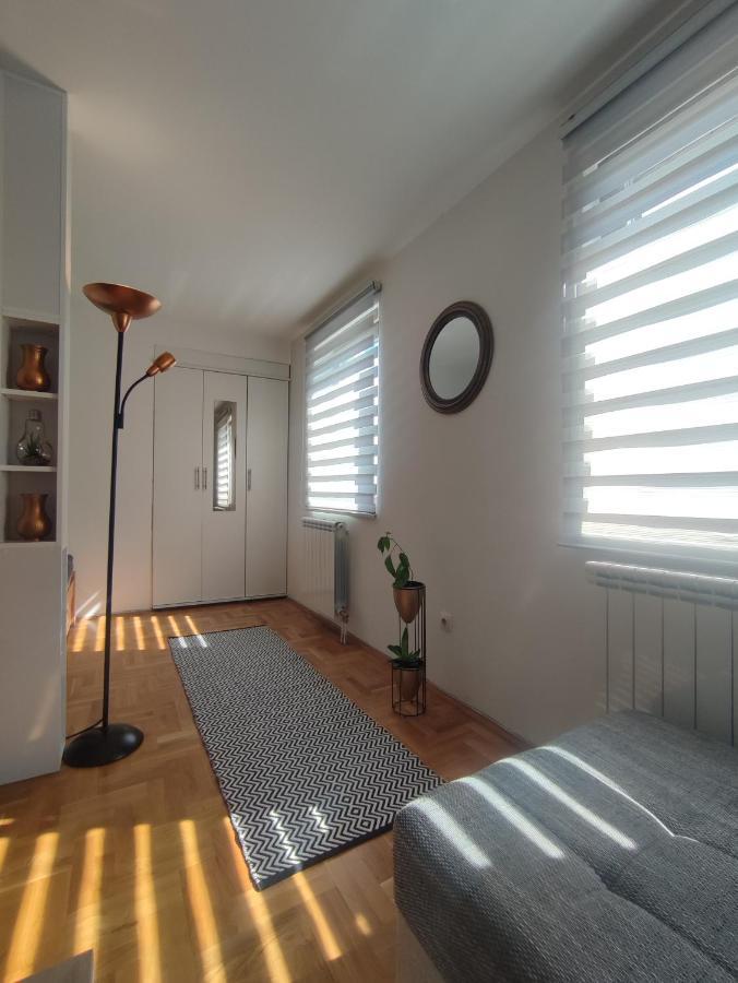 Apartman Buda Lukavica Exterior foto